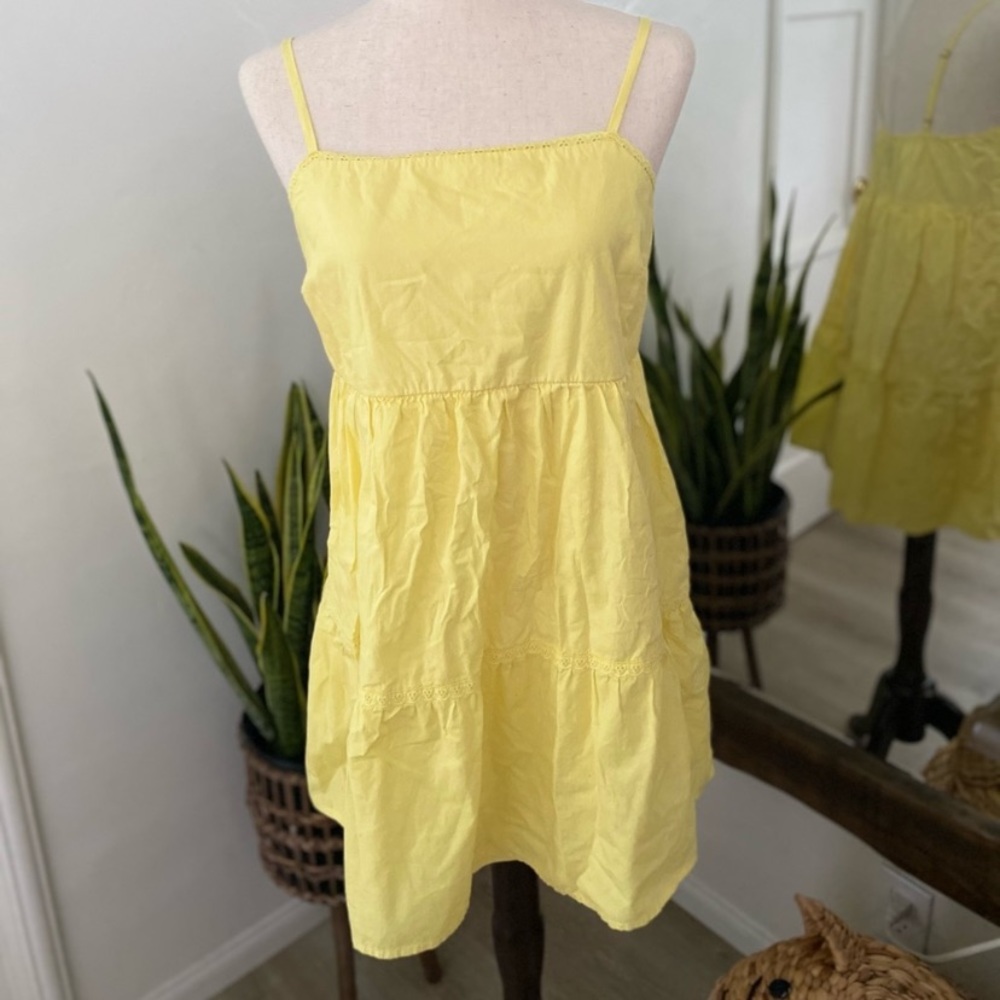 Light yellow wild fable adjustable strap sundress size L